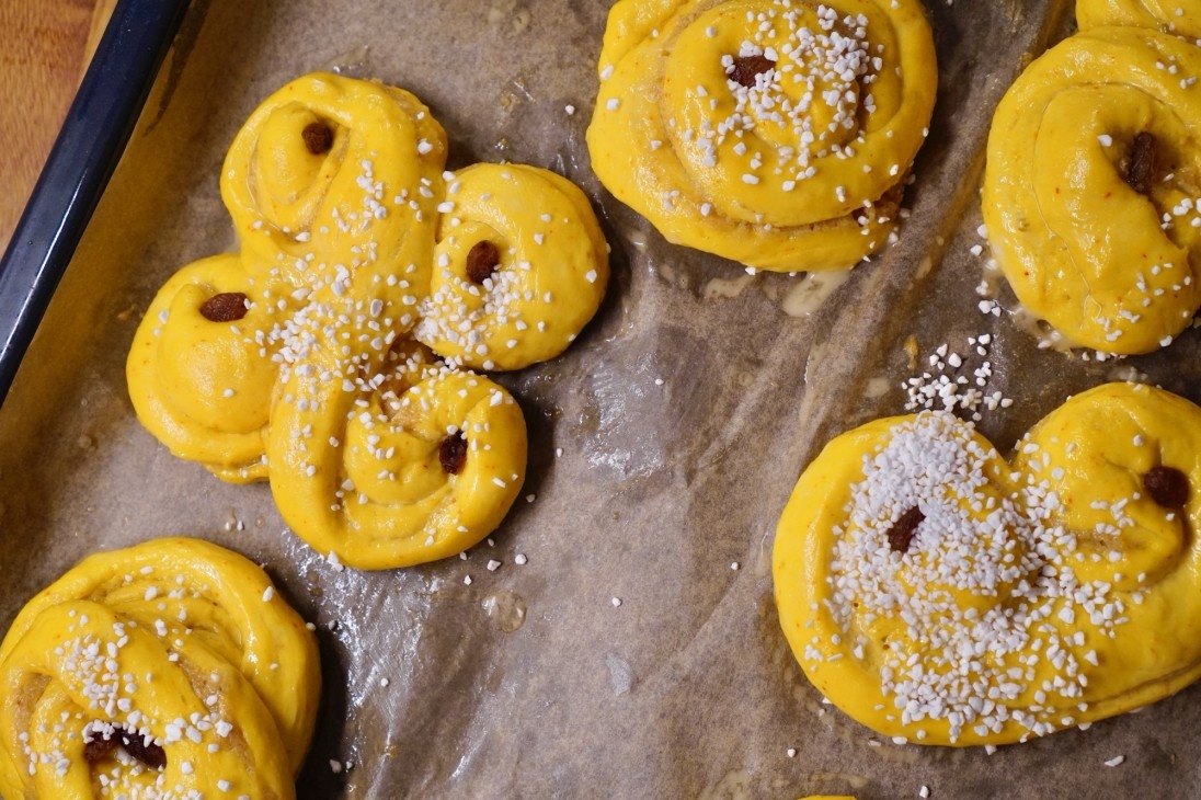 Lussekatter med fyllning