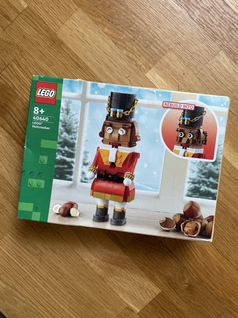 Lego nötknäppare